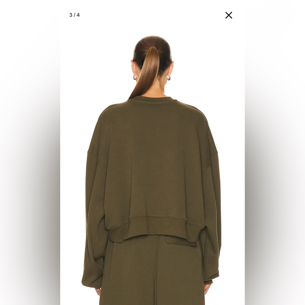 Hailey Bieber Wardrobe NYC Olive Green Cropped Sweatshirt - Picture 5 of 13